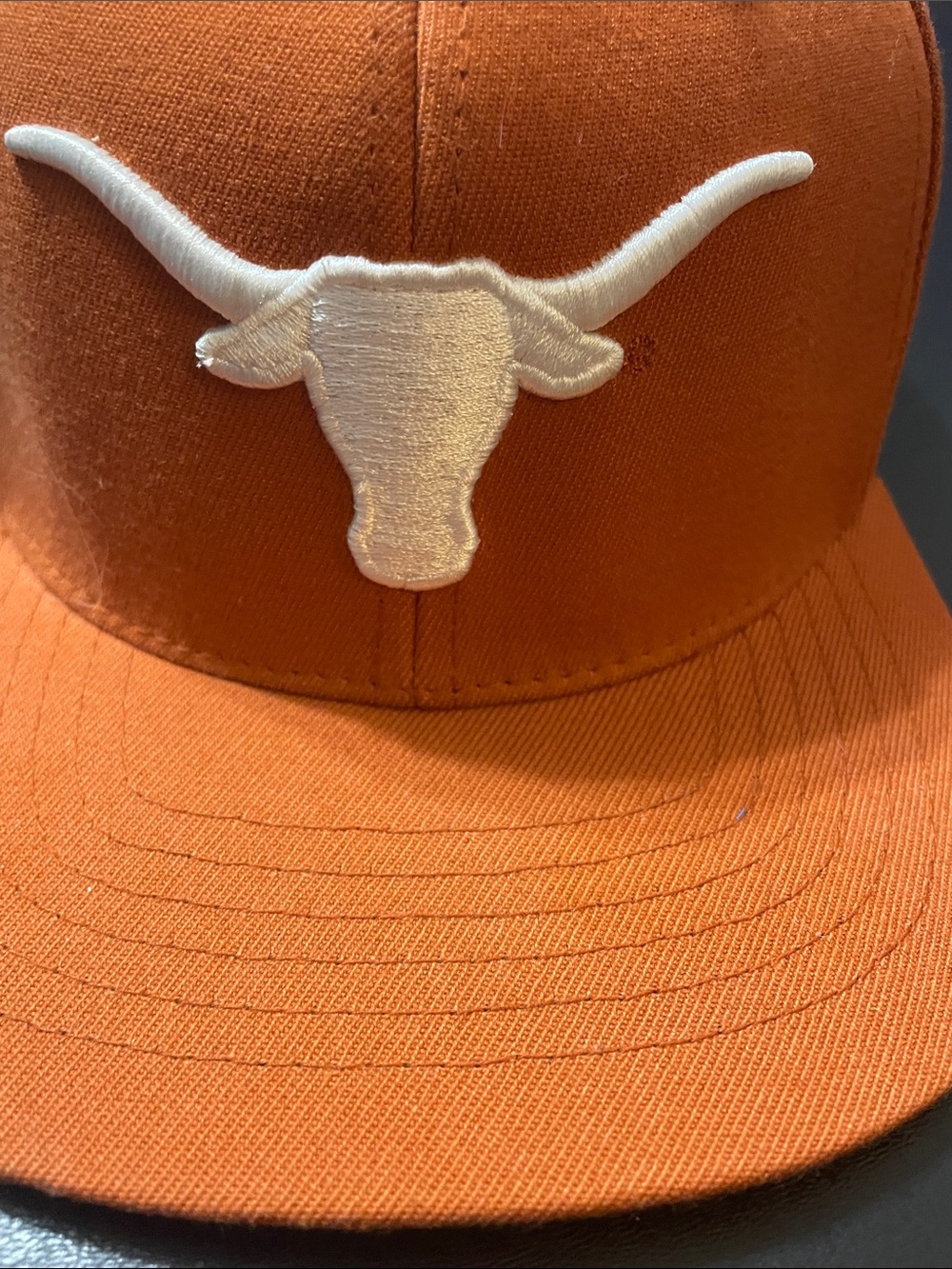 Texas Longhorns Orange Top of the World baseball cap Sz. L/XL Like New no tags